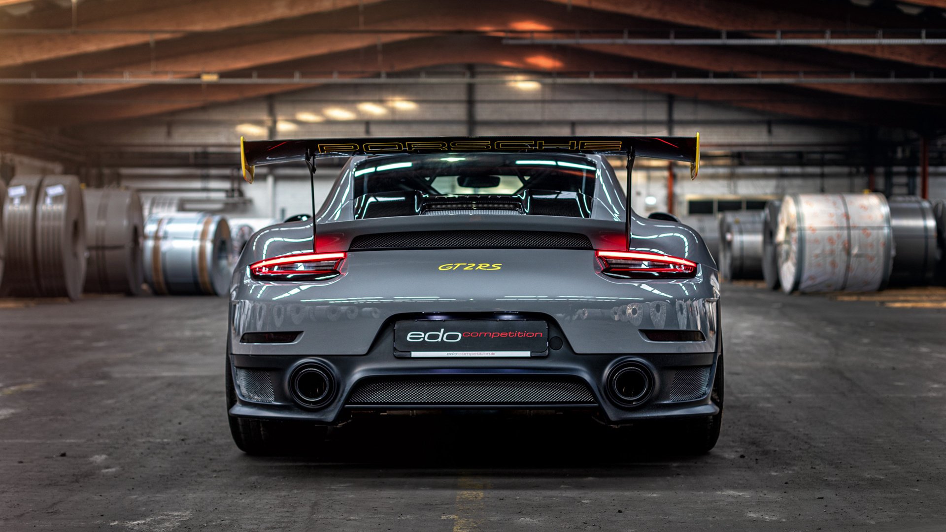 乐鱼体育app-国外联赛归化归队引争议,国家队阵容再受关注,国际足联对归化球员有人数限制吗