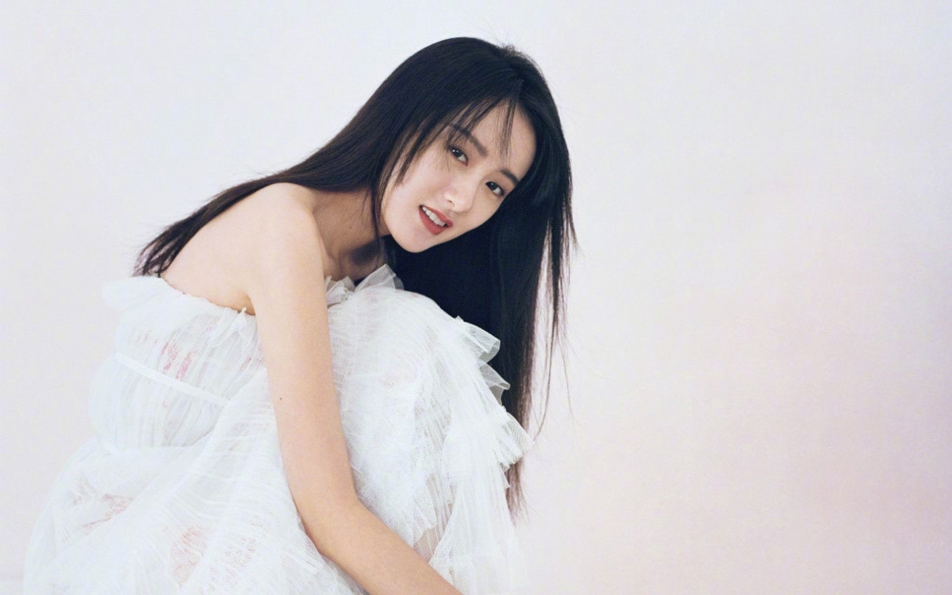 乐鱼体育在线官网-奋力一搏!李冰洁决赛展现顽强意志,李冰洁个人简介